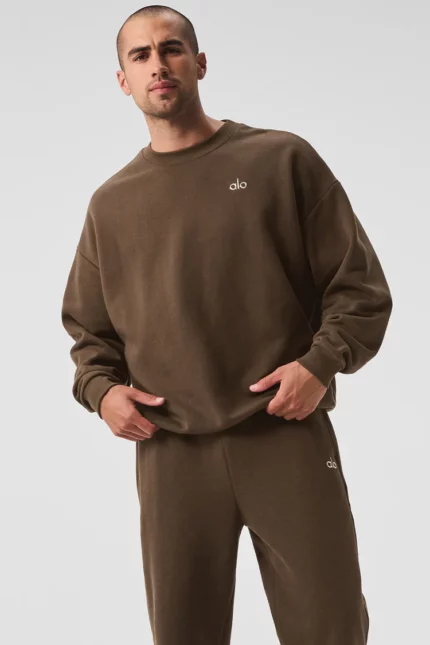 Accolade Crew Neck Pullover