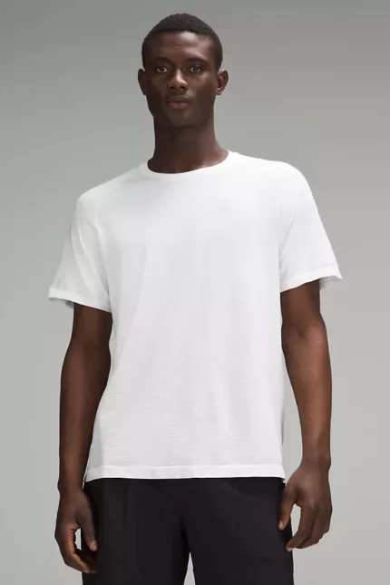 Metal Vent Tech Short-Sleeve Shirt