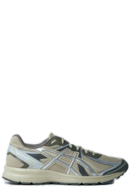 ASICS Jog 100S Low-Top Sneakers