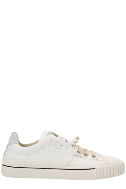 Maison Margiela Round-Toe Lace-Up Sneakers